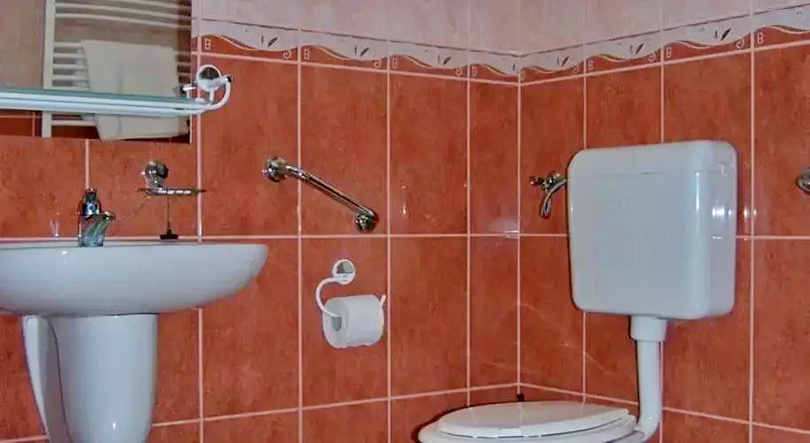 Jula Cazare | Hotel*** (K0041-12) Imaginea poate fi supusă drepturilor de autor. Se recomandă contactarea titularului drepturilor. Jula Cazare | Hotel*** (K0041-12) Imaginea poate fi supusă drepturilor de autor. Se recomandă contactarea titularului drepturilor.