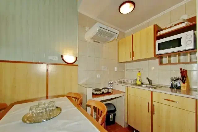 Jula Cazare | Hotel*** (K0041-28) Imaginea poate fi supusă drepturilor de autor. Se recomandă contactarea titularului drepturilor. Jula Cazare | Hotel*** (K0041-28) Imaginea poate fi supusă drepturilor de autor. Se recomandă contactarea titularului drepturilor.