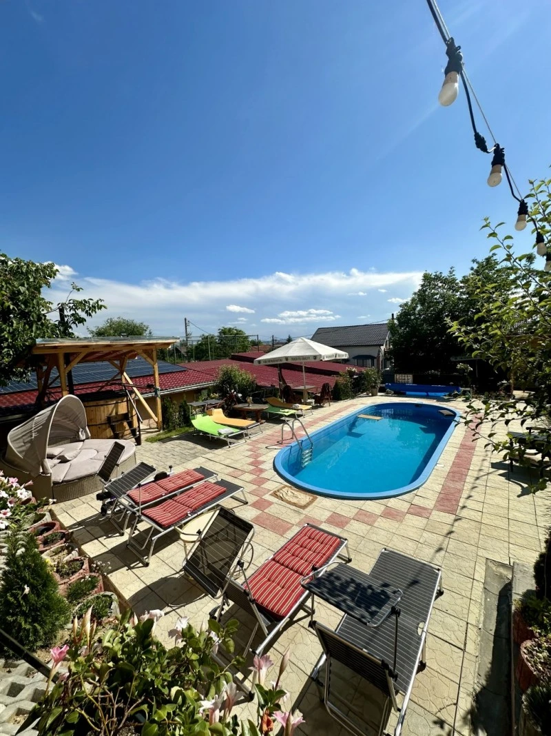 Marosszentkirály Szállás | Kulcsosház (K1124-38) A kép szerzői jogvédelem alatt állhat. Javasolt a kapcsolatfelvétel a jog tulajdonossal. Marosszentkirály Szállás | Kulcsosház (K1124-38) A kép szerzői jogvédelem alatt állhat. Javasolt a kapcsolatfelvétel a jog tulajdonossal.