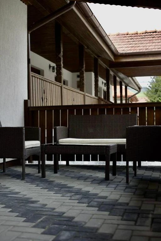 Lupeni Cazare | Hotel**** (K1576-20) Imaginea poate fi supusă drepturilor de autor. Se recomandă contactarea titularului drepturilor.