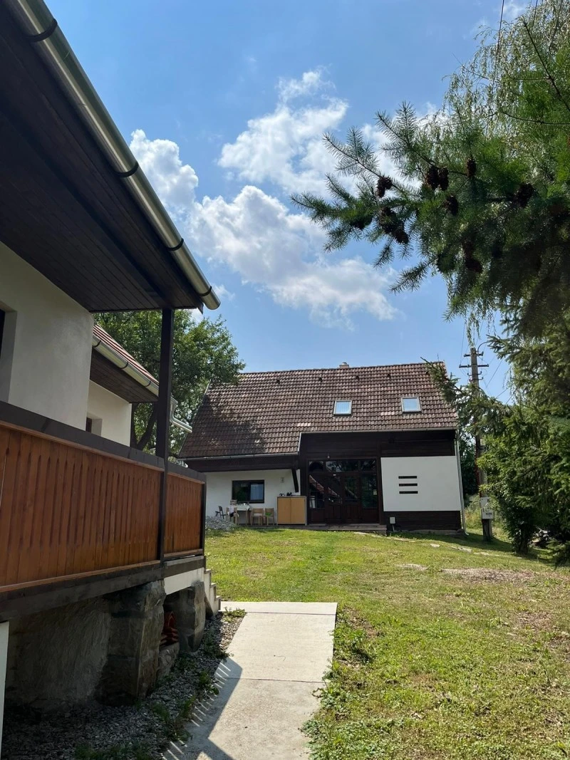 Sânmartin Cazare | Hotel**** (K1509-7) Imaginea poate fi supusă drepturilor de autor. Se recomandă contactarea titularului drepturilor.