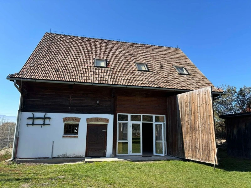 Csíkszentmárton Szállás | Vendégház (K1509-20) A kép szerzői jogvédelem alatt állhat. Javasolt a kapcsolatfelvétel a jog tulajdonossal. Csíkszentmárton Szállás | Vendégház (K1509-20) A kép szerzői jogvédelem alatt állhat. Javasolt a kapcsolatfelvétel a jog tulajdonossal.