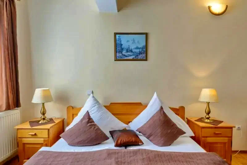 Balea Lac Cazare | Motel (K0064-13) Imaginea poate fi supusă drepturilor de autor. Se recomandă contactarea titularului drepturilor.