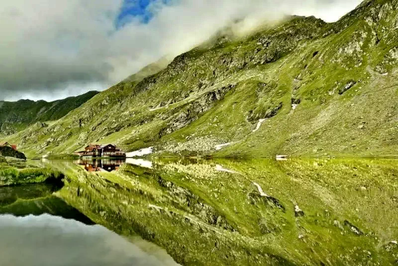 Balea Lac Cazare | Motel (K0064-38) Imaginea poate fi supusă drepturilor de autor. Se recomandă contactarea titularului drepturilor.