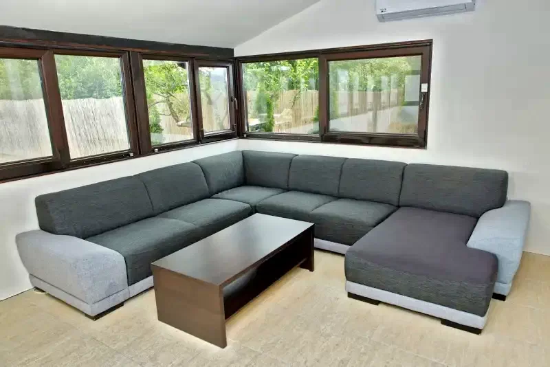 Oradea Cazare | Cabană (K1403-2) Imaginea poate fi supusă drepturilor de autor. Se recomandă contactarea titularului drepturilor.