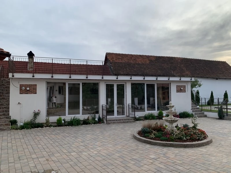 Sâmbăta de Sus Cazare | Motel (K1465-11) Imaginea poate fi supusă drepturilor de autor. Se recomandă contactarea titularului drepturilor.