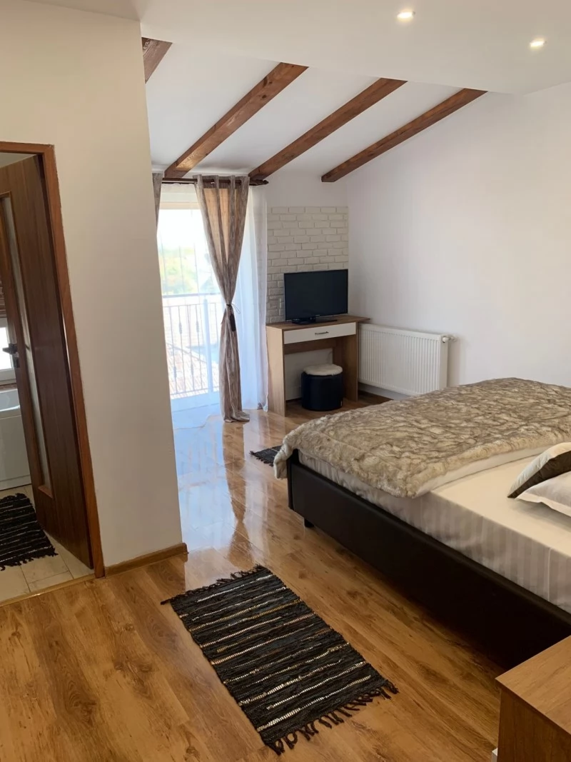 Felsőszombatfalva Szállás | Motel (K1465-13) A kép szerzői jogvédelem alatt állhat. Javasolt a kapcsolatfelvétel a jog tulajdonossal.