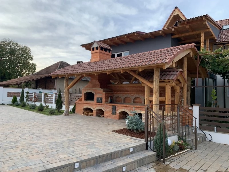 Sâmbăta de Sus Cazare | Motel (K1465-26) Imaginea poate fi supusă drepturilor de autor. Se recomandă contactarea titularului drepturilor.