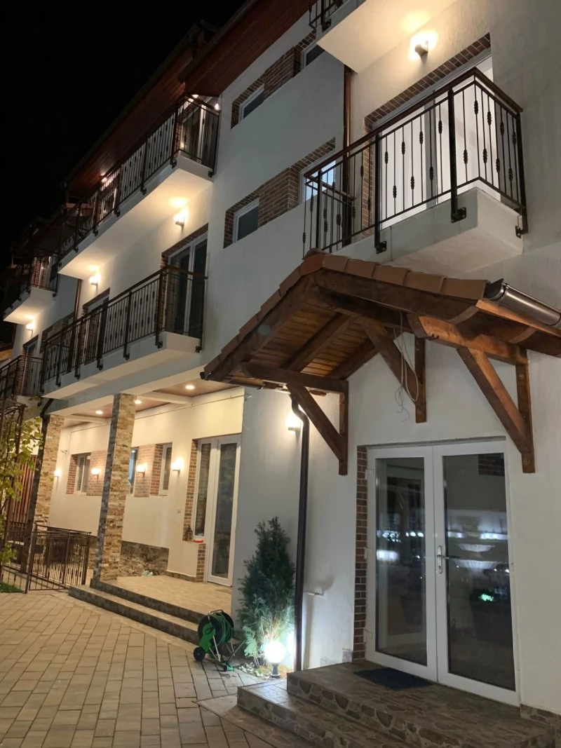 Sâmbăta de Sus Cazare | Motel (K1465-34) Imaginea poate fi supusă drepturilor de autor. Se recomandă contactarea titularului drepturilor.