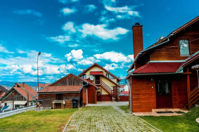 Toplița Cazare | Sat de vacanță (K0160-27) Imaginea poate fi supusă drepturilor de autor. Se recomandă contactarea titularului drepturilor.