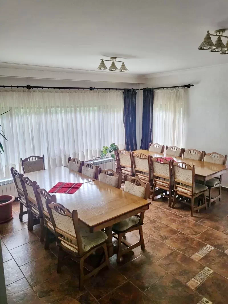 Gura Humorului Cazare | Sat de vacanță (K0432-3) Imaginea poate fi supusă drepturilor de autor. Se recomandă contactarea titularului drepturilor.