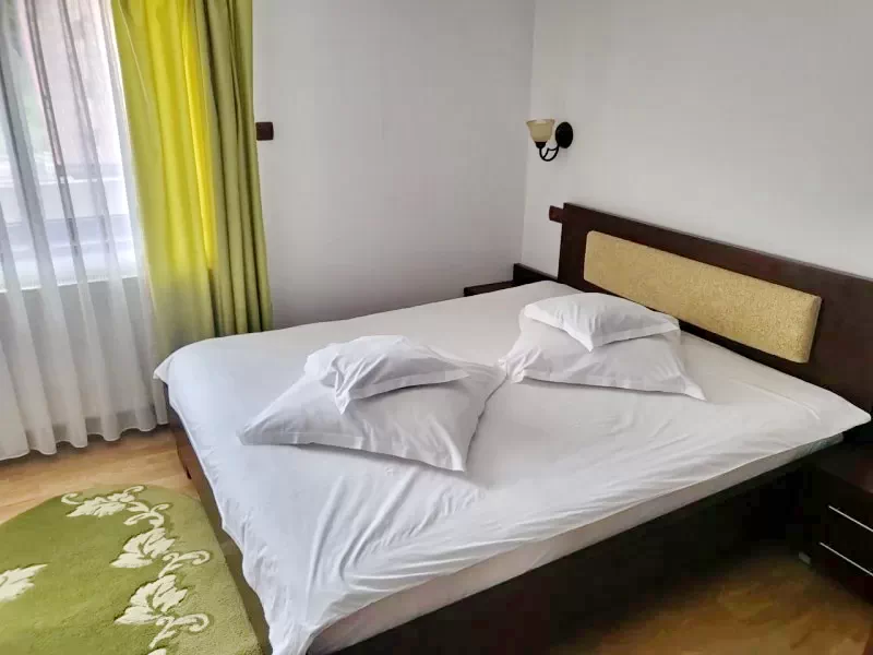 Gura Humorului Cazare | Cabană (K0432-6) Imaginea poate fi supusă drepturilor de autor. Se recomandă contactarea titularului drepturilor.