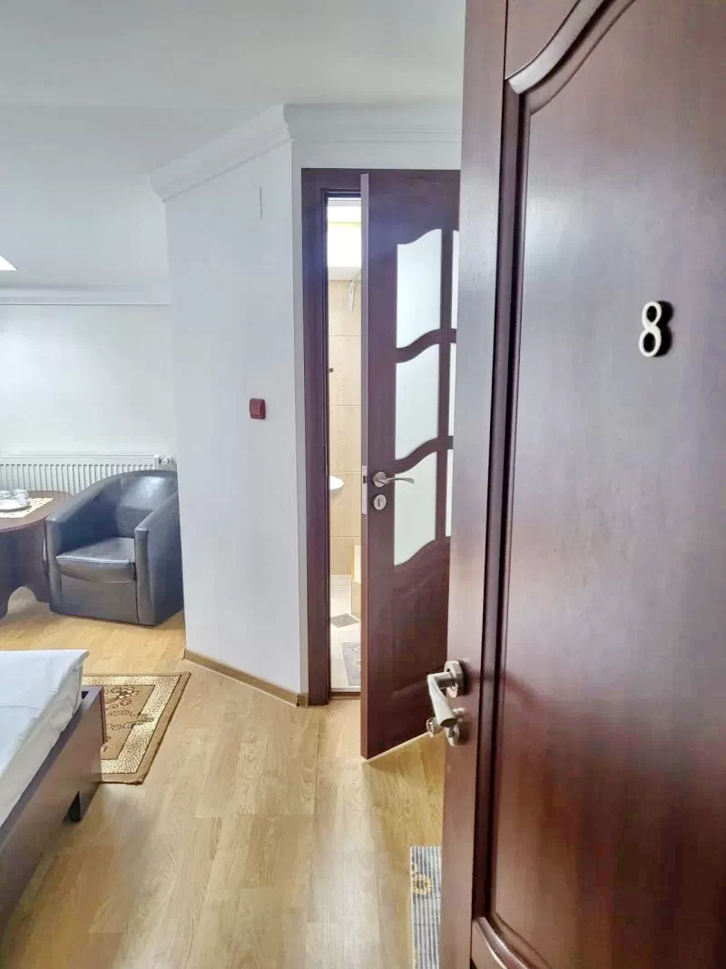 Gura Humorului Cazare | Sat de vacanță (K0432-48) Imaginea poate fi supusă drepturilor de autor. Se recomandă contactarea titularului drepturilor.