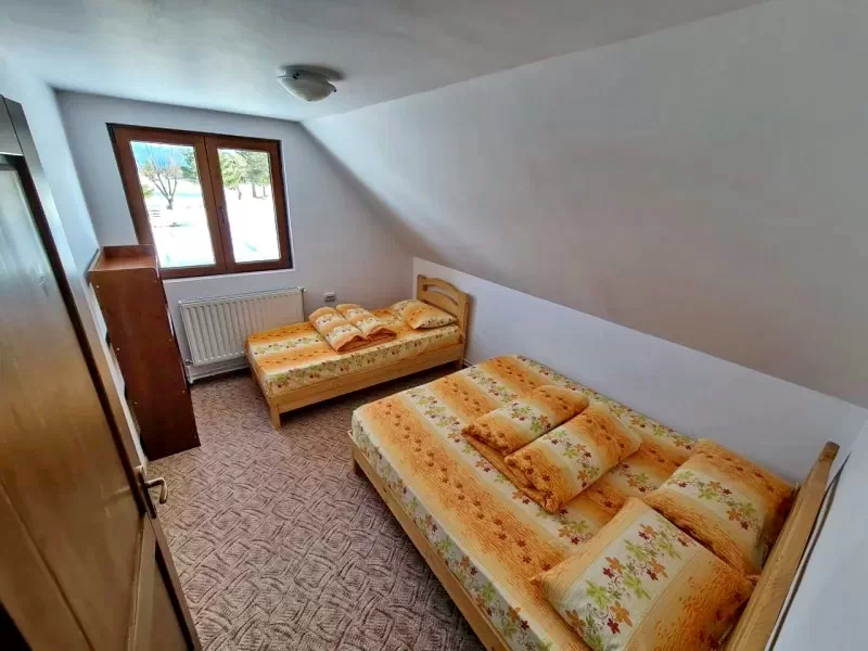 Székelyvarság Szállás | Motel (K0557-5) A kép szerzői jogvédelem alatt állhat. Javasolt a kapcsolatfelvétel a jog tulajdonossal.