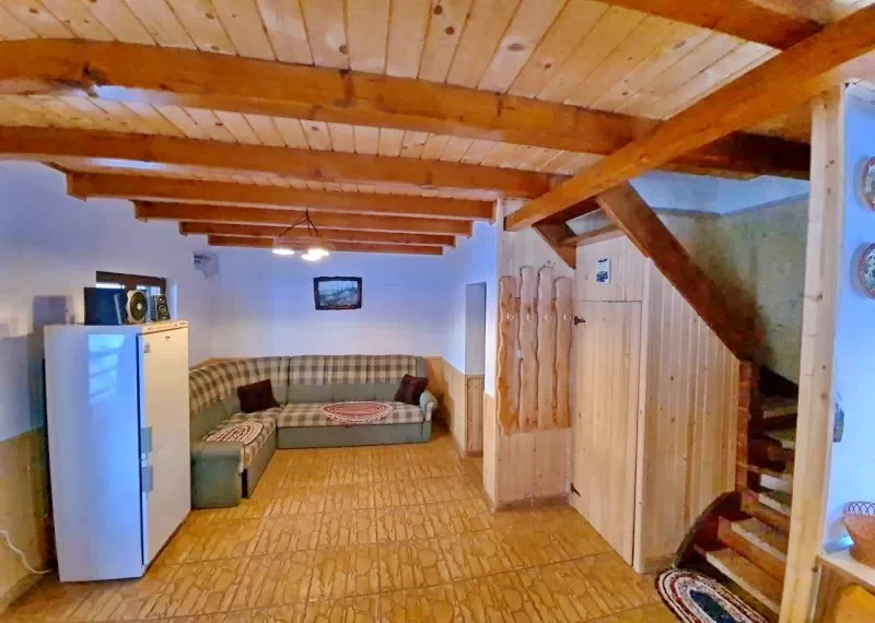 Vărșag Cazare | Motel (K0557-10) Imaginea poate fi supusă drepturilor de autor. Se recomandă contactarea titularului drepturilor.