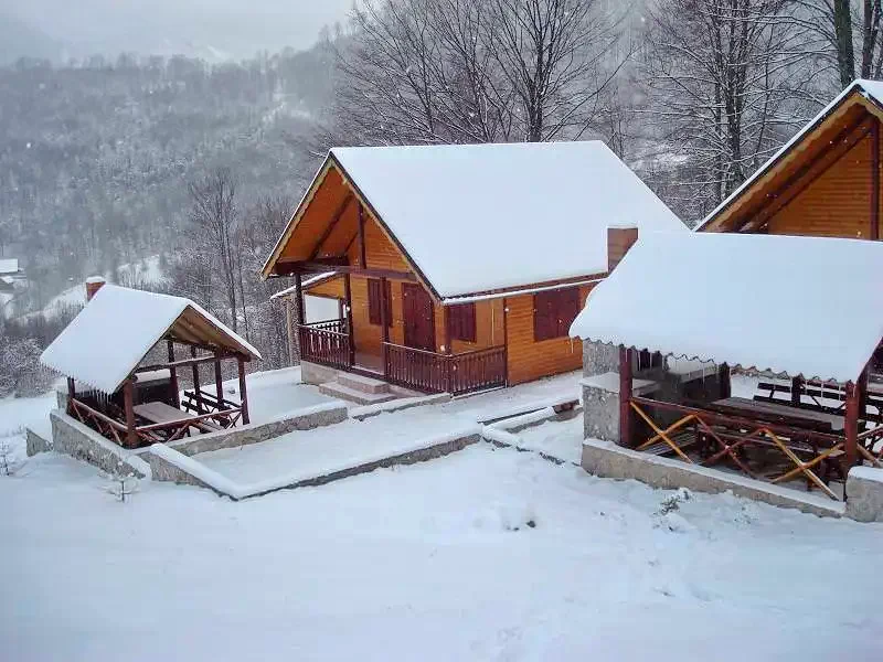 Cazare Boga - Cabana Cristal | Boga - Cristal Faház. Imaginea poate fi supusă drepturilor de autor. Se recomandă contactarea titularului drepturilor.