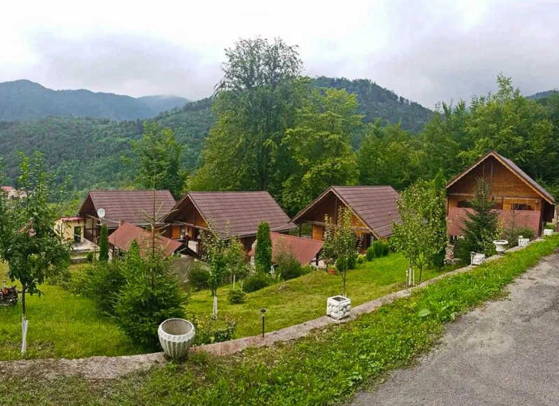 Cazare Boga - Cabana Cristal | Boga - Cristal Faház. Imaginea poate fi supusă drepturilor de autor. Se recomandă contactarea titularului drepturilor.