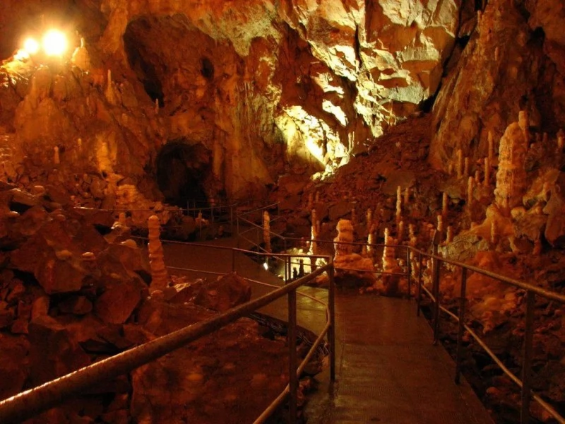 Kiskoh Szállás | Panzió (K1464-48) A kép szerzői jogvédelem alatt állhat. Javasolt a kapcsolatfelvétel a jog tulajdonossal. Kiskoh Szállás | Panzió (K1464-48) A kép szerzői jogvédelem alatt állhat. Javasolt a kapcsolatfelvétel a jog tulajdonossal.