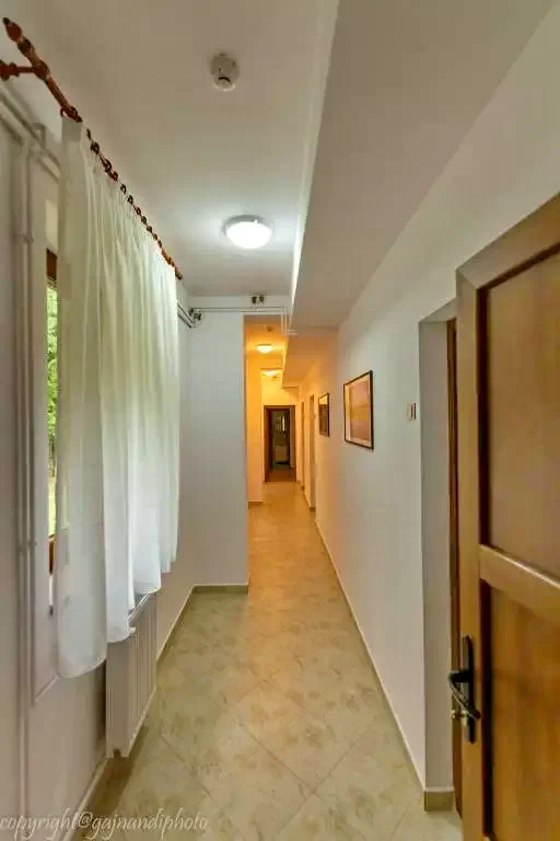 Komandó Szállás | Panzió (K1222-11) A kép szerzői jogvédelem alatt állhat. Javasolt a kapcsolatfelvétel a jog tulajdonossal.