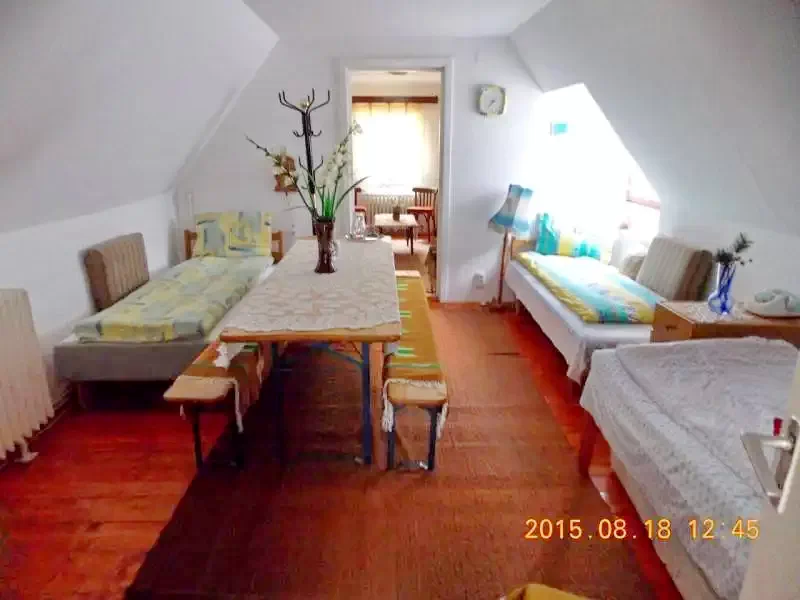 Harghita-Băi Cazare | Sat de vacanță (K0285-18) Imaginea poate fi supusă drepturilor de autor. Se recomandă contactarea titularului drepturilor.