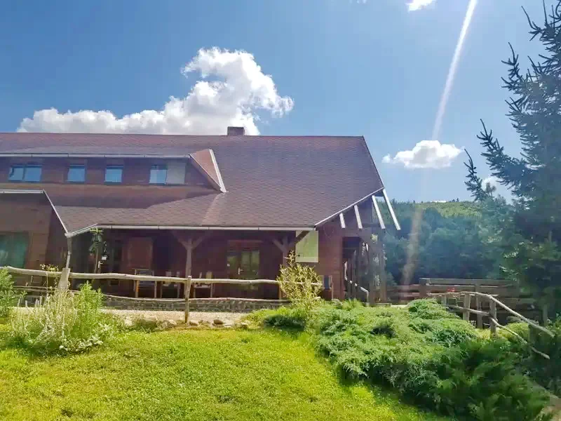 Zabola Szállás | Turisztikai panzió (K1378-1) A kép szerzői jogvédelem alatt állhat. Javasolt a kapcsolatfelvétel a jog tulajdonossal.