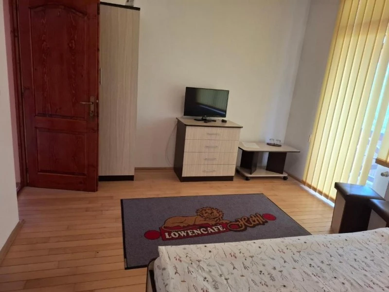 Sovata Cazare | Cabană (K1420-24) Imaginea poate fi supusă drepturilor de autor. Se recomandă contactarea titularului drepturilor. Sovata Cazare | Cabană (K1420-24) Imaginea poate fi supusă drepturilor de autor. Se recomandă contactarea titularului drepturilor.