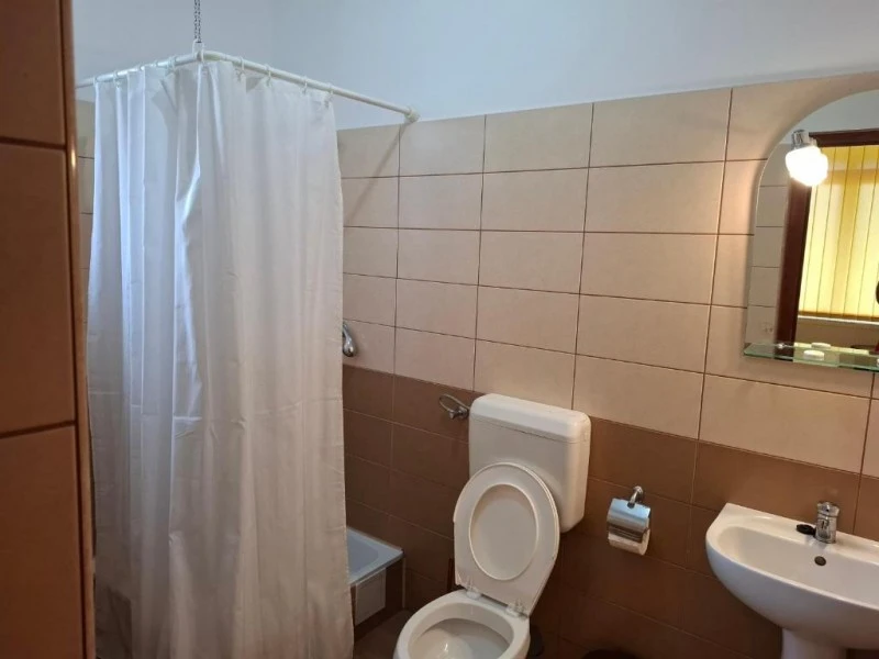 Sovata Cazare | Cabană (K1420-32) Imaginea poate fi supusă drepturilor de autor. Se recomandă contactarea titularului drepturilor. Sovata Cazare | Cabană (K1420-32) Imaginea poate fi supusă drepturilor de autor. Se recomandă contactarea titularului drepturilor.