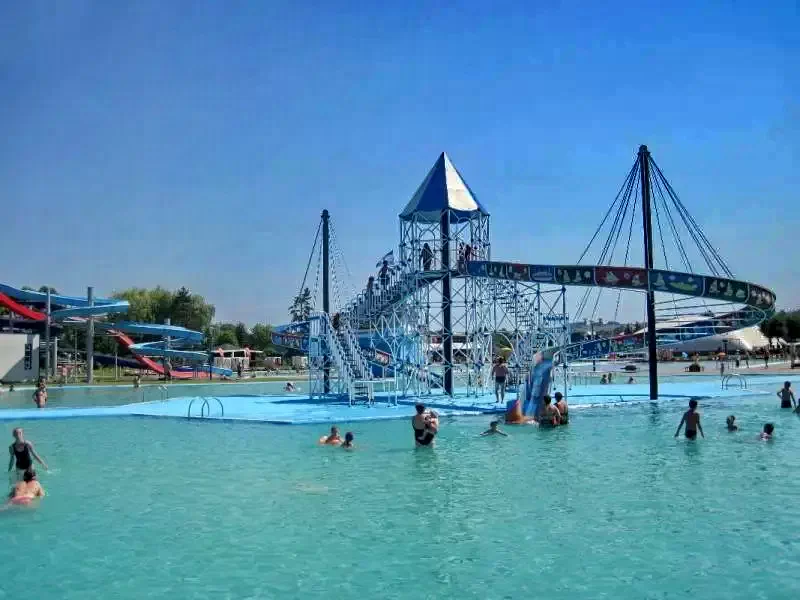 Strandul Weekend, Targu Mures Strandul Weekend, Targu Mures