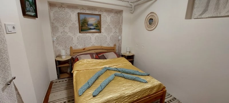 Gyula Szállás | Apartman (K0203-11) A kép szerzői jogvédelem alatt állhat. Javasolt a kapcsolatfelvétel a jog tulajdonossal. Gyula Szállás | Apartman (K0203-11) A kép szerzői jogvédelem alatt állhat. Javasolt a kapcsolatfelvétel a jog tulajdonossal.