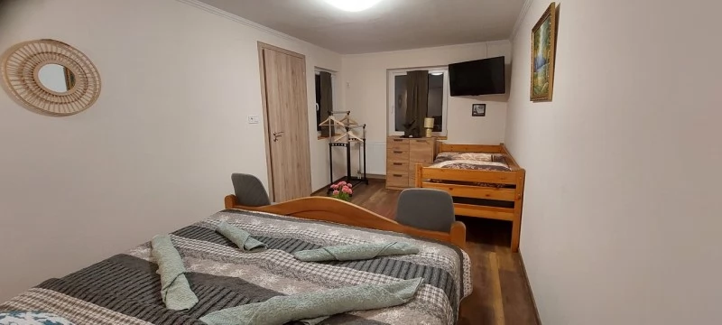 Jula Cazare | Bungalow (K0203-16) Imaginea poate fi supusă drepturilor de autor. Se recomandă contactarea titularului drepturilor.