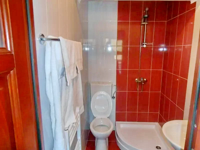 Smida Cazare | Motel (K1247-16) Imaginea poate fi supusă drepturilor de autor. Se recomandă contactarea titularului drepturilor.