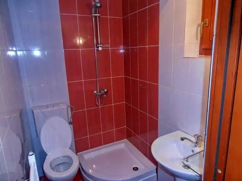 Smida Cazare | Motel (K1247-20) Imaginea poate fi supusă drepturilor de autor. Se recomandă contactarea titularului drepturilor.