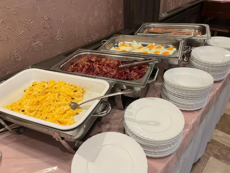 Jula Cazare | Hotel*** (K0002-34) Imaginea poate fi supusă drepturilor de autor. Se recomandă contactarea titularului drepturilor.