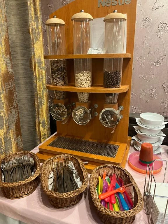 Jula Cazare | Hotel*** (K0002-36) Imaginea poate fi supusă drepturilor de autor. Se recomandă contactarea titularului drepturilor.