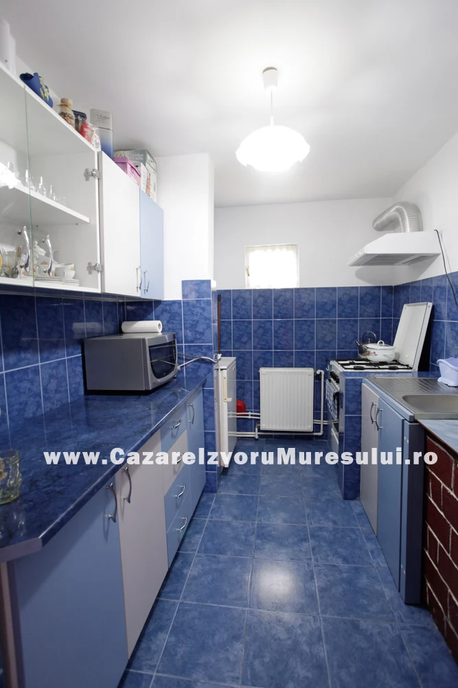 Izvoru Mureșului Cazare | Cabană (K0503-3) Imaginea poate fi supusă drepturilor de autor. Se recomandă contactarea titularului drepturilor. Izvoru Mureșului Cazare | Cabană (K0503-3) Imaginea poate fi supusă drepturilor de autor. Se recomandă contactarea titularului drepturilor.