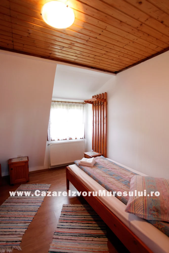 Izvoru Mureșului Cazare | Cabană (K0503-30) Imaginea poate fi supusă drepturilor de autor. Se recomandă contactarea titularului drepturilor. Izvoru Mureșului Cazare | Cabană (K0503-30) Imaginea poate fi supusă drepturilor de autor. Se recomandă contactarea titularului drepturilor.