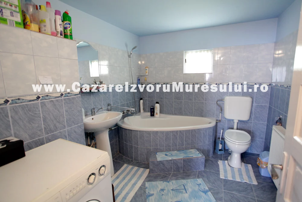 Izvoru Mureșului Cazare | Cabană (K0503-31) Imaginea poate fi supusă drepturilor de autor. Se recomandă contactarea titularului drepturilor. Izvoru Mureșului Cazare | Cabană (K0503-31) Imaginea poate fi supusă drepturilor de autor. Se recomandă contactarea titularului drepturilor.