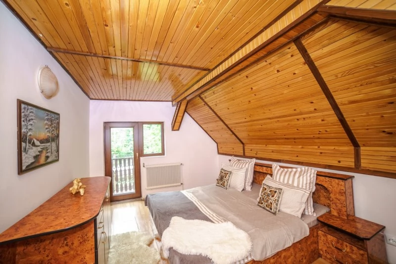 Boga Völgye Szállás | Villa (K0027-13) A kép szerzői jogvédelem alatt állhat. Javasolt a kapcsolatfelvétel a jog tulajdonossal. Boga Völgye Szállás | Villa (K0027-13) A kép szerzői jogvédelem alatt állhat. Javasolt a kapcsolatfelvétel a jog tulajdonossal.