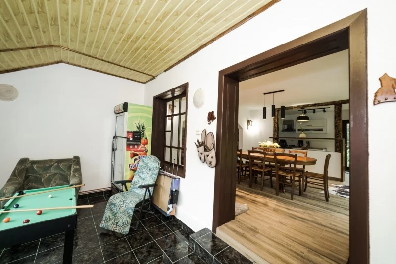 Boga Völgye Szállás | Villa (K0027-31) A kép szerzői jogvédelem alatt állhat. Javasolt a kapcsolatfelvétel a jog tulajdonossal. Boga Völgye Szállás | Villa (K0027-31) A kép szerzői jogvédelem alatt állhat. Javasolt a kapcsolatfelvétel a jog tulajdonossal.