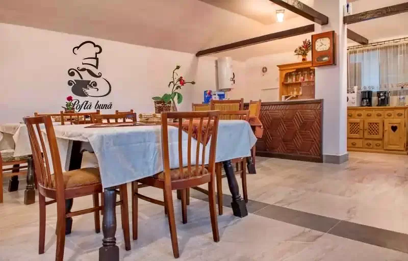 Bázna Szállás | Panzió (K0662-1) A kép szerzői jogvédelem alatt állhat. Javasolt a kapcsolatfelvétel a jog tulajdonossal.