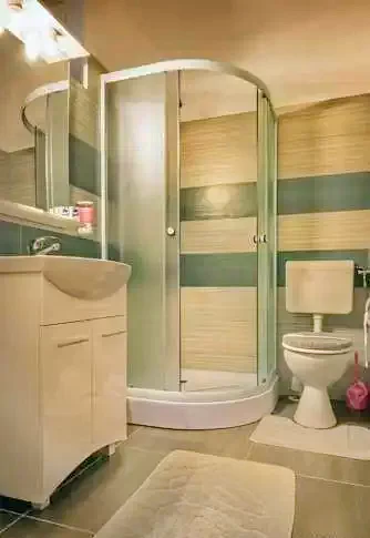 Bazna Cazare | Motel (K0662-11) Imaginea poate fi supusă drepturilor de autor. Se recomandă contactarea titularului drepturilor.