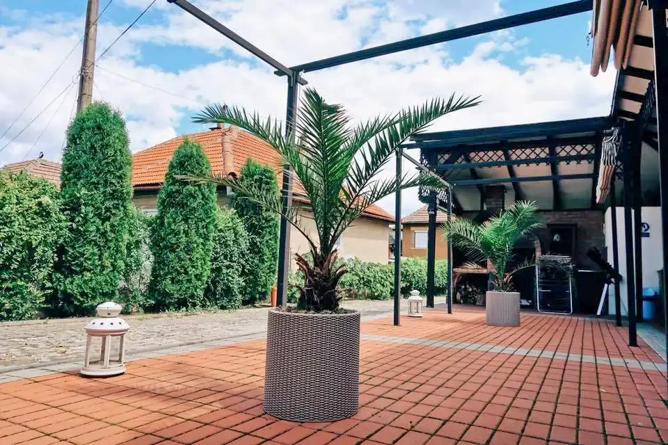 Bazna Cazare | Motel (K0662-24) Imaginea poate fi supusă drepturilor de autor. Se recomandă contactarea titularului drepturilor.