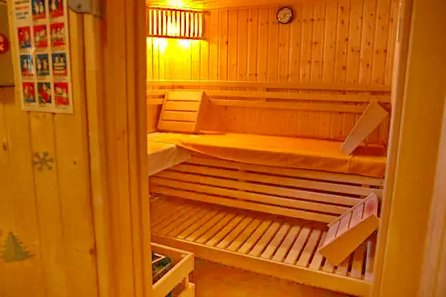 Aknasúgatag Szállás | Motel (K1006-3) A kép szerzői jogvédelem alatt állhat. Javasolt a kapcsolatfelvétel a jog tulajdonossal.