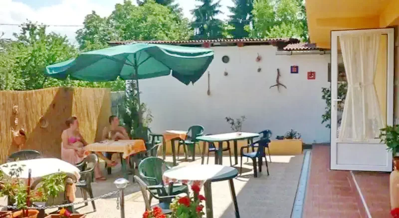 Ocna Șugatag Cazare | Motel (K1006-16) Imaginea poate fi supusă drepturilor de autor. Se recomandă contactarea titularului drepturilor.