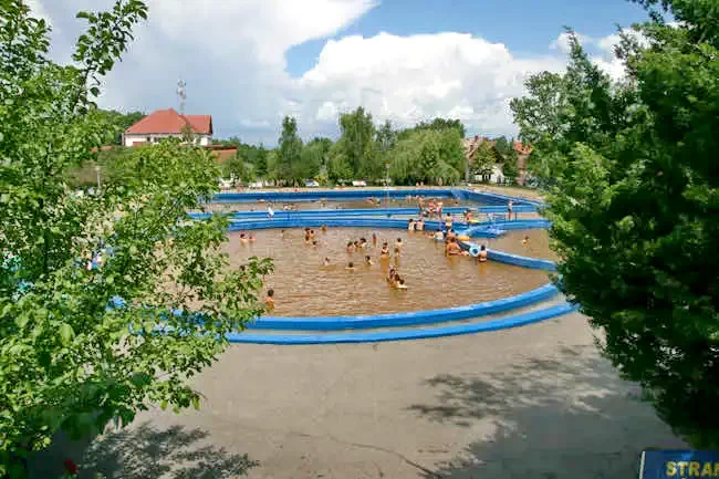 Ocna Șugatag Cazare | Pensiune (K1006-19) Imaginea poate fi supusă drepturilor de autor. Se recomandă contactarea titularului drepturilor. Ocna Șugatag Cazare | Pensiune (K1006-19) Imaginea poate fi supusă drepturilor de autor. Se recomandă contactarea titularului drepturilor.