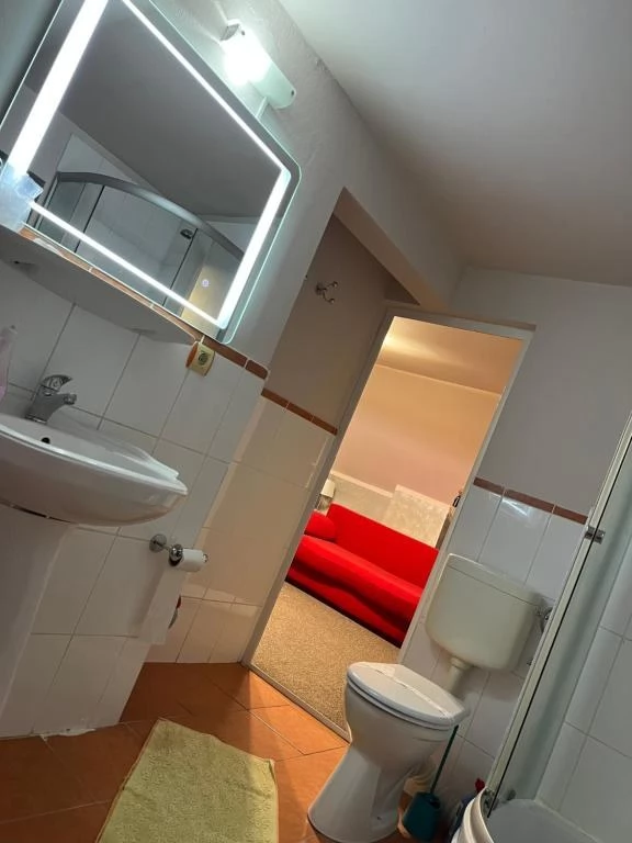 Aknasúgatag Szállás | Motel (K1006-29) A kép szerzői jogvédelem alatt állhat. Javasolt a kapcsolatfelvétel a jog tulajdonossal.