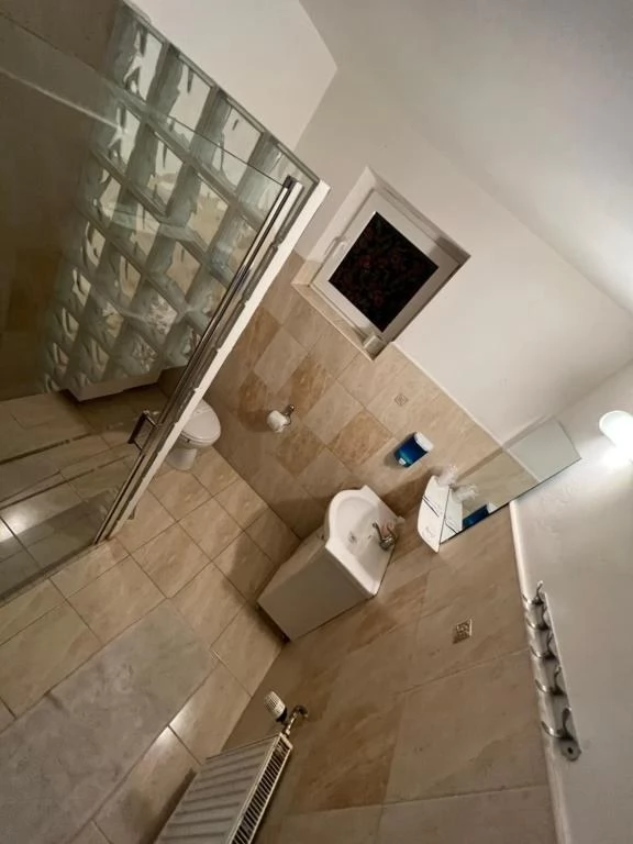 Aknasúgatag Szállás | Motel (K1006-34) A kép szerzői jogvédelem alatt állhat. Javasolt a kapcsolatfelvétel a jog tulajdonossal.