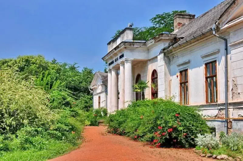 Ócskay-park és arborétum, Piski Ócskay-park és arborétum, Piski