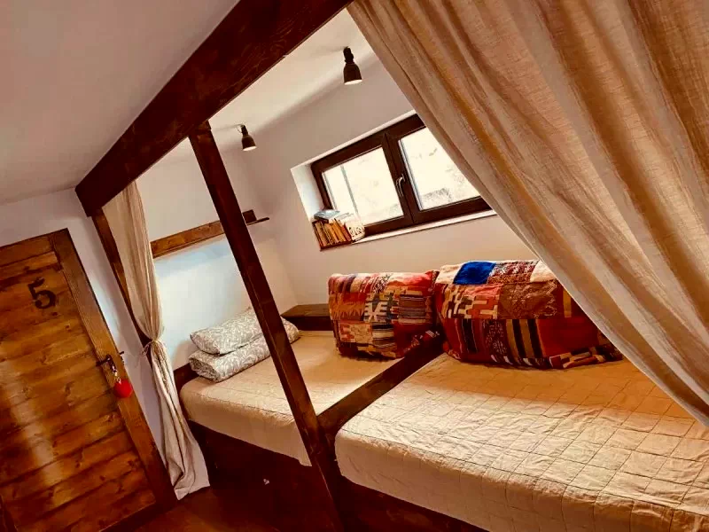 Breaza Cazare | Hotel**** (K0703-31) Imaginea poate fi supusă drepturilor de autor. Se recomandă contactarea titularului drepturilor.