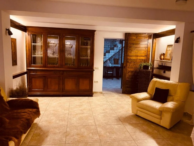 Breaza Cazare | Hotel**** (K0703-44) Imaginea poate fi supusă drepturilor de autor. Se recomandă contactarea titularului drepturilor.